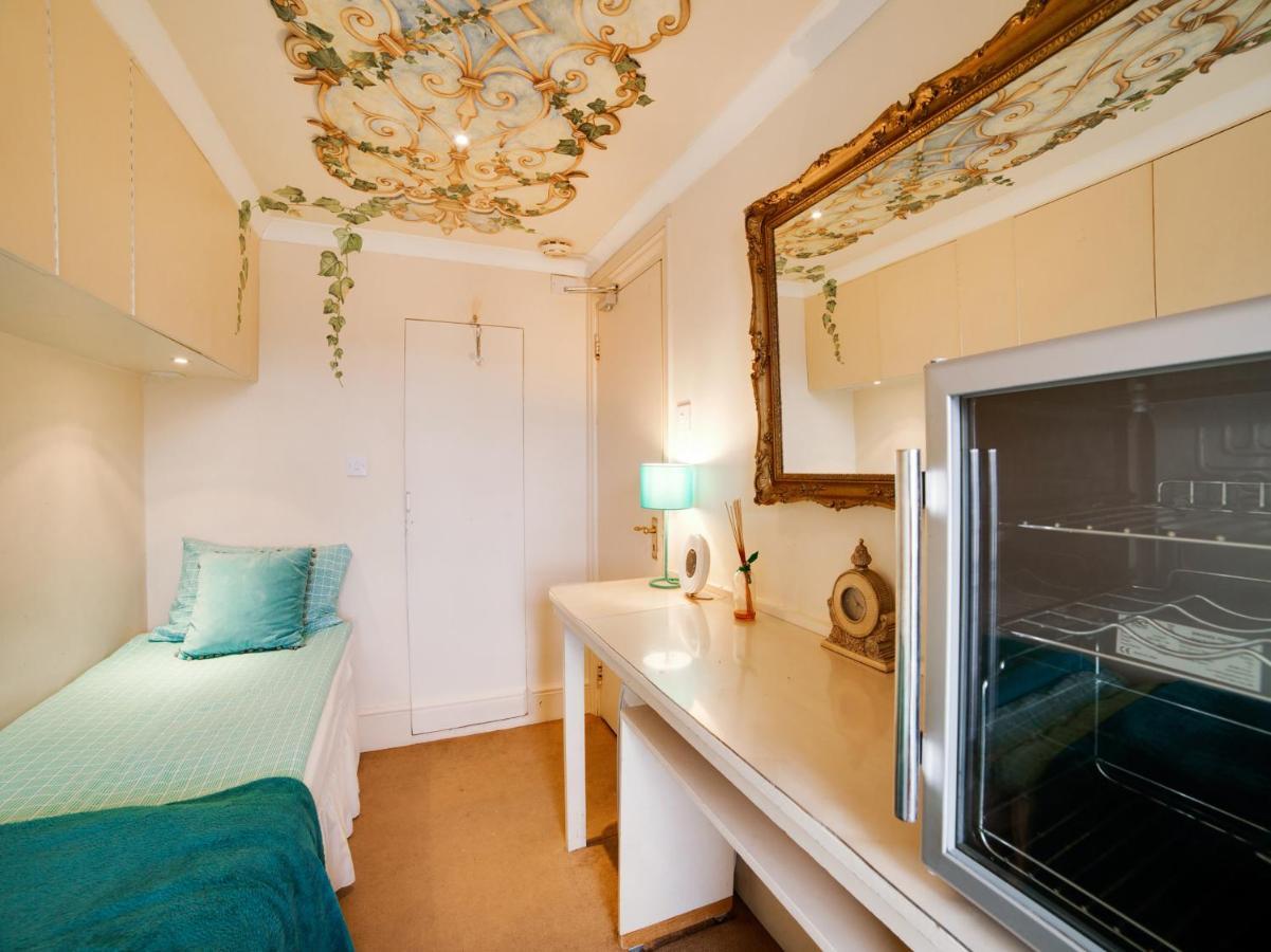 Oyo London Lodge Dış mekan fotoğraf